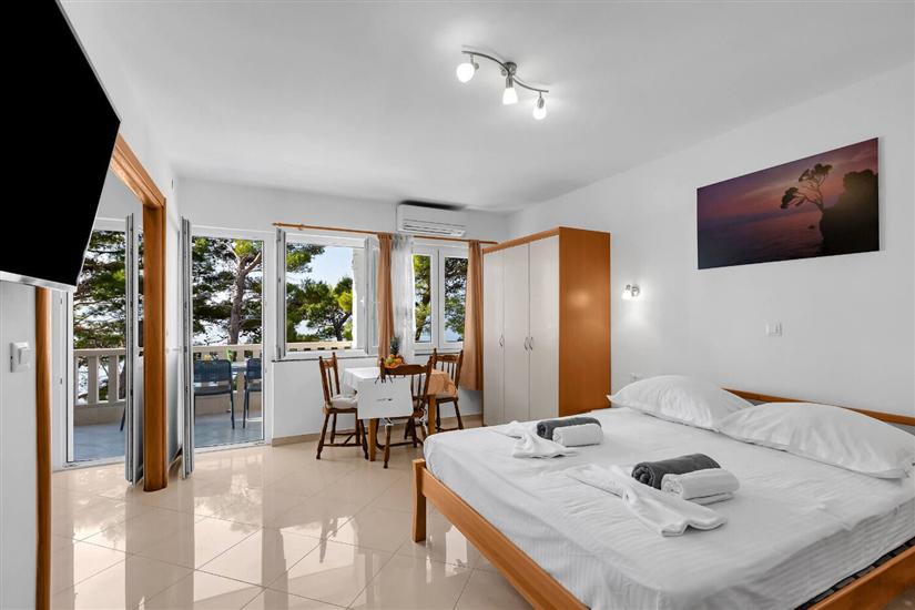 Apartment A13, for 4 persons