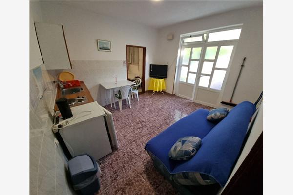 Apartment A2, for 3 persons