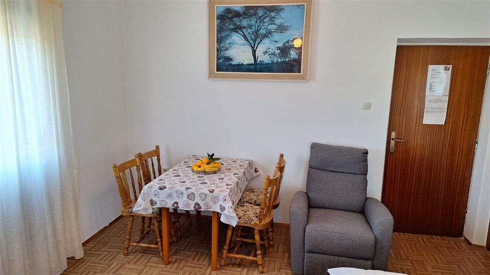 Apartment A1, for 4 persons