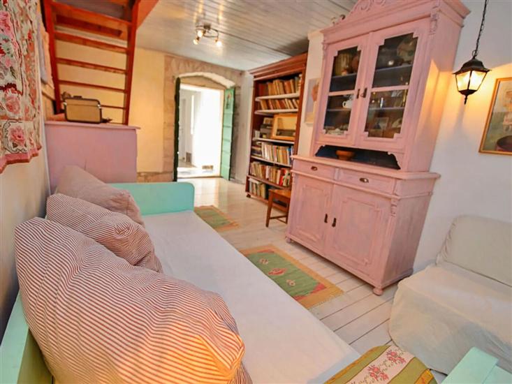 House K1, for 5 persons