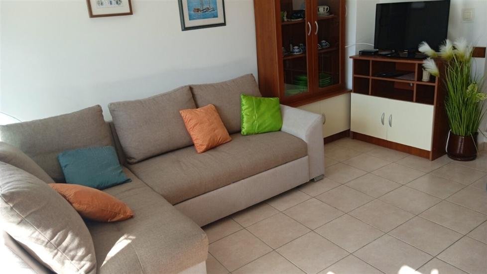 Apartment A1, for 6 persons