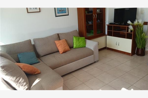 Apartment A1, for 6 persons