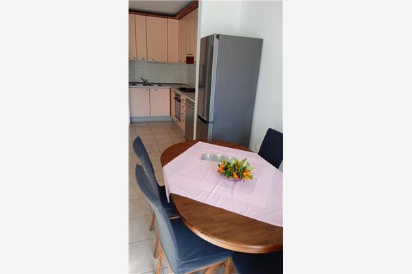 Apartment A1, for 6 persons
