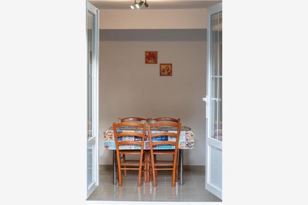 Apartment A1, for 5 persons