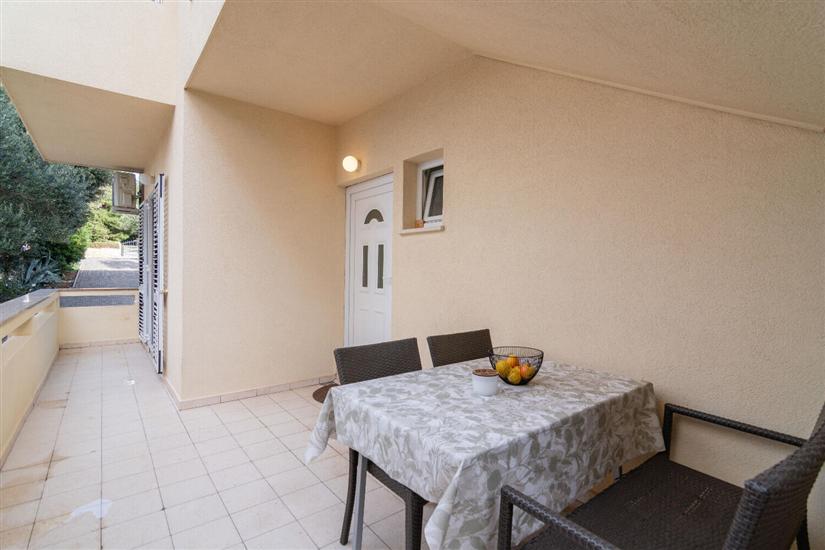 Apartment A2, for 3 persons