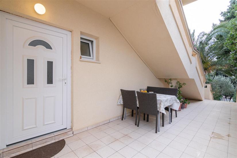 Apartment A2, for 3 persons