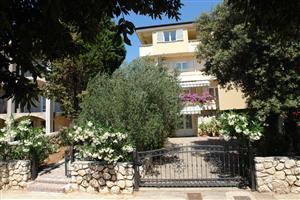 Apartment - Mandre - island Pag