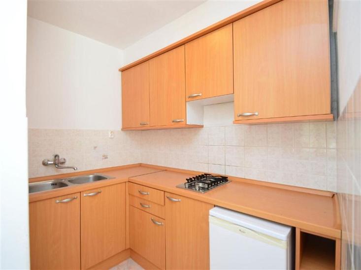 House K1, for 13 persons