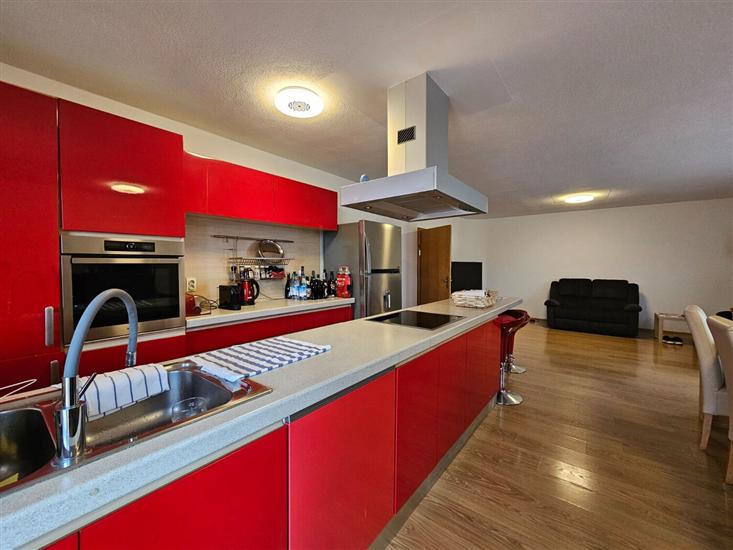 Apartment A1, for 8 persons