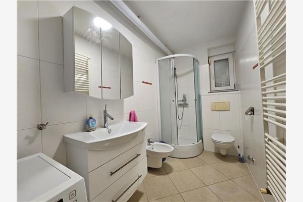 Apartman A1, na 8 osebe