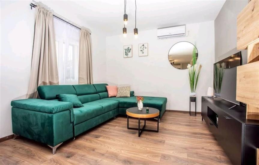 Apartment A1, for 6 persons