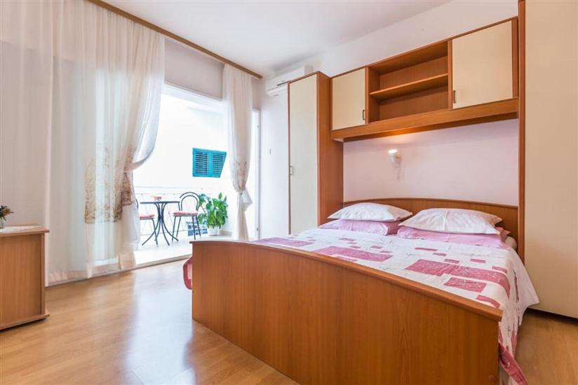 Apartment A1, for 3 persons