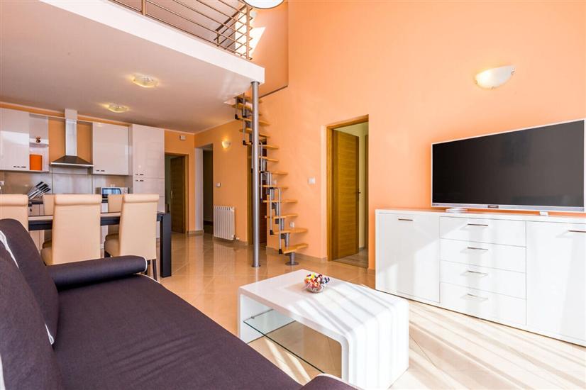 Apartment A2, for 5 persons