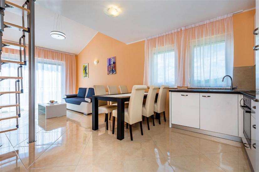 Apartment A2, for 5 persons