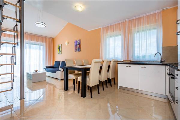 Apartment A2, for 5 persons