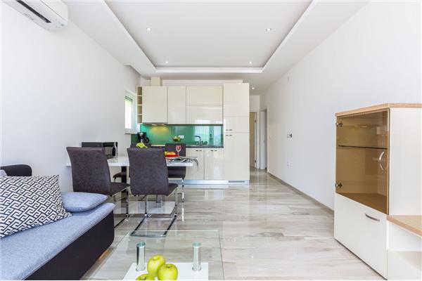 Apartment A6, for 4 persons