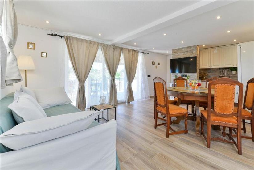 House K1, for 7 persons