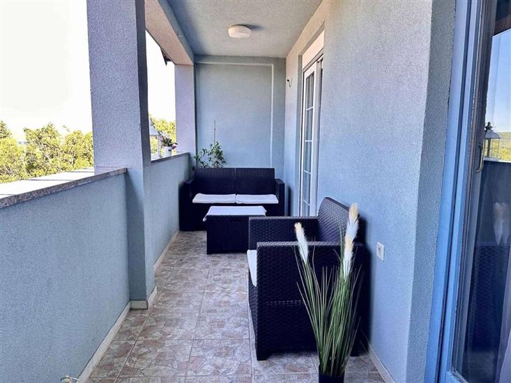 Apartment A1, for 6 persons