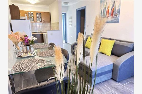 Apartment A1, for 6 persons