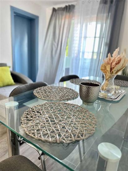 Apartment A1, for 6 persons