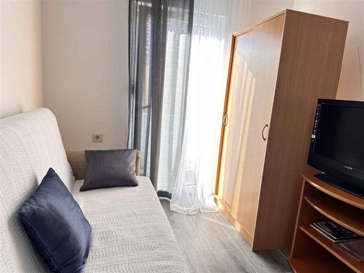 Apartment A1, for 6 persons