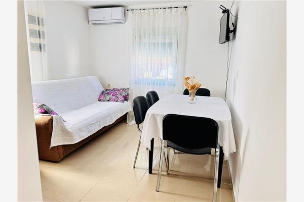 Apartment A2, for 4 persons