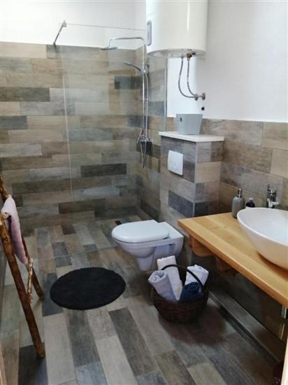 Room S2, for 4 persons