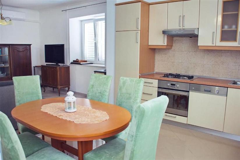 House K1, for 8 persons