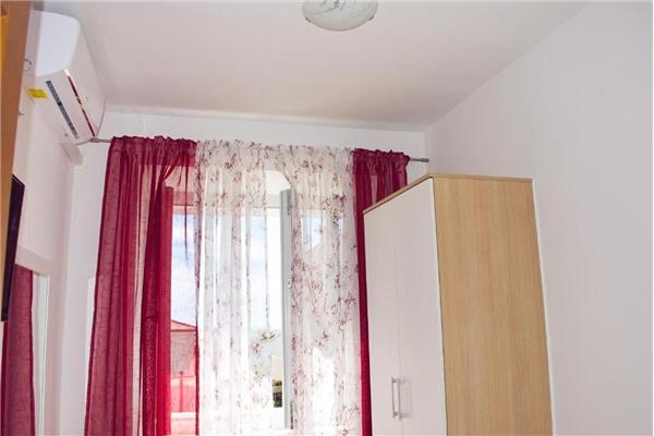 House K1, for 8 persons