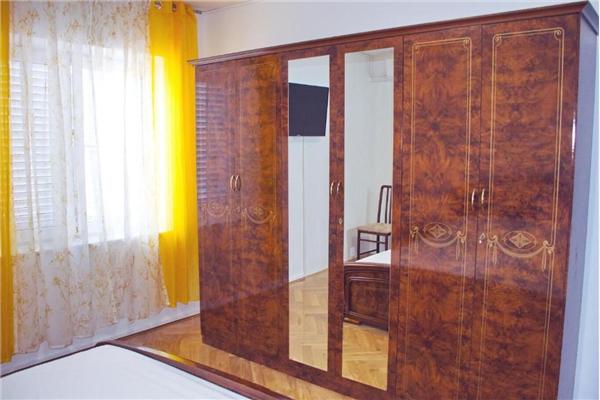 House K1, for 8 persons