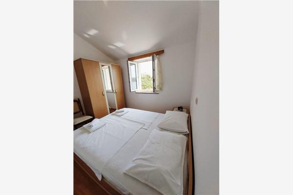 Apartment A1, for 2 persons