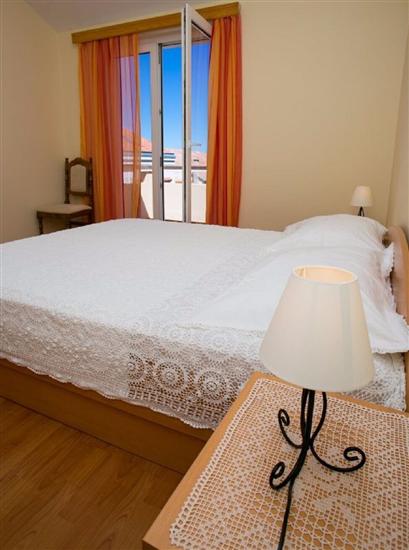 Apartment A2, for 3 persons