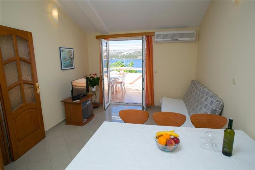 Apartment A3, for 7 persons