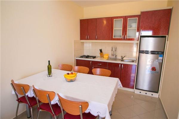 Apartment A3, for 7 persons