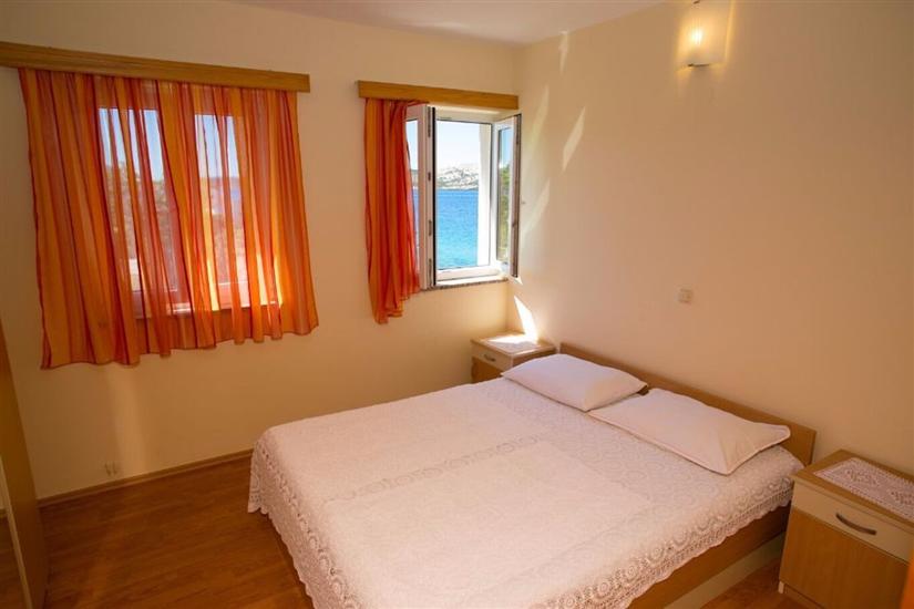 Apartment A3, for 7 persons