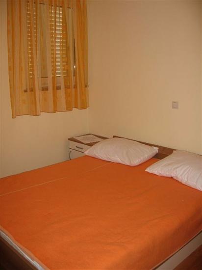 Apartment A4, for 5 persons