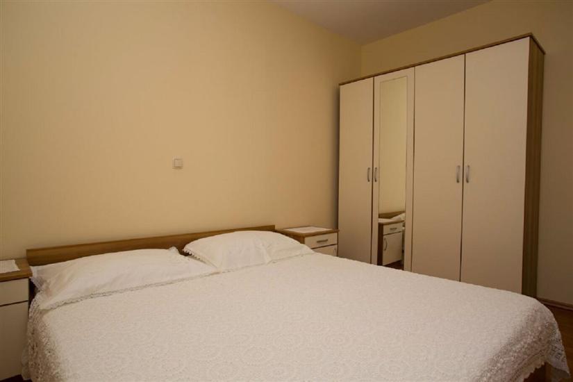 Apartment A5, for 3 persons
