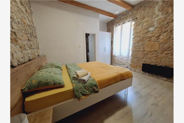 House K1, for 16 persons