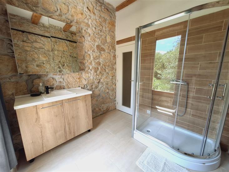 House K1, for 16 persons