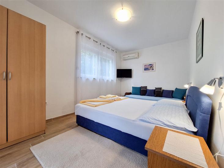 Apartment A1, for 3 persons