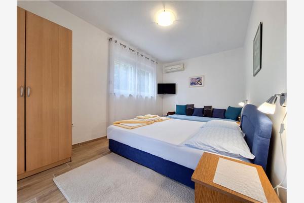 Apartment A1, for 3 persons