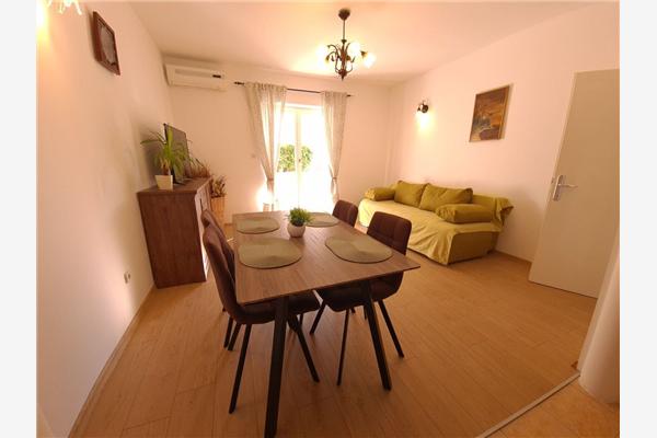 Appartamento A1, per 5 persone