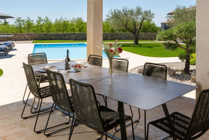 Villa Gemini s bazenom