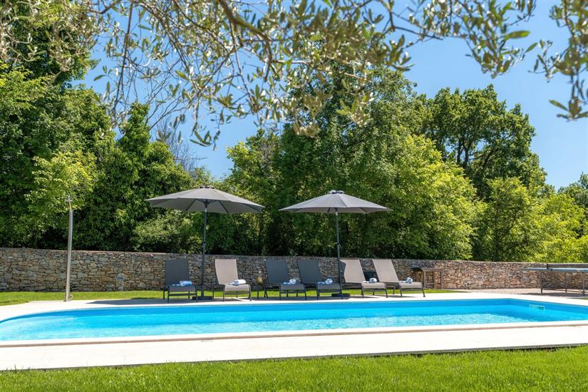 Villa Gemini s bazenom