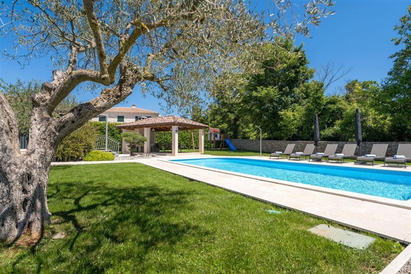 Villa Gemini s bazenom