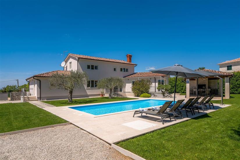 Villa Gemini s bazenom