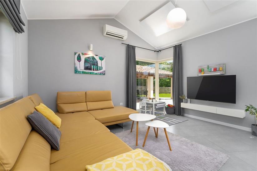 House K1, for 8 persons