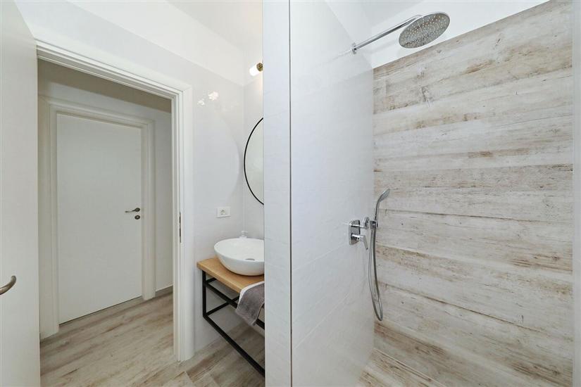 House K1, for 6 persons