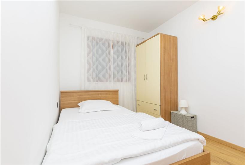 Apartment A1, for 6 persons