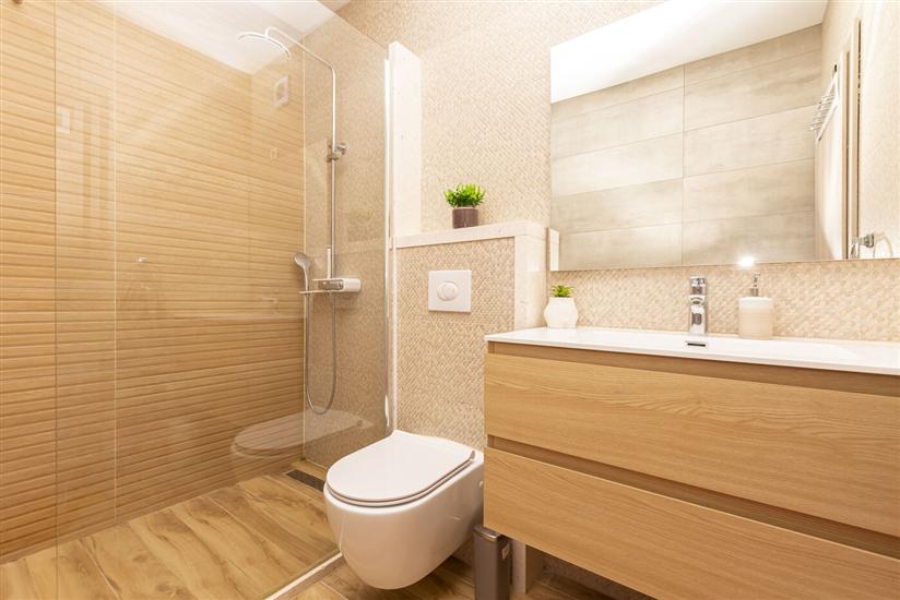 Apartment A1, for 6 persons